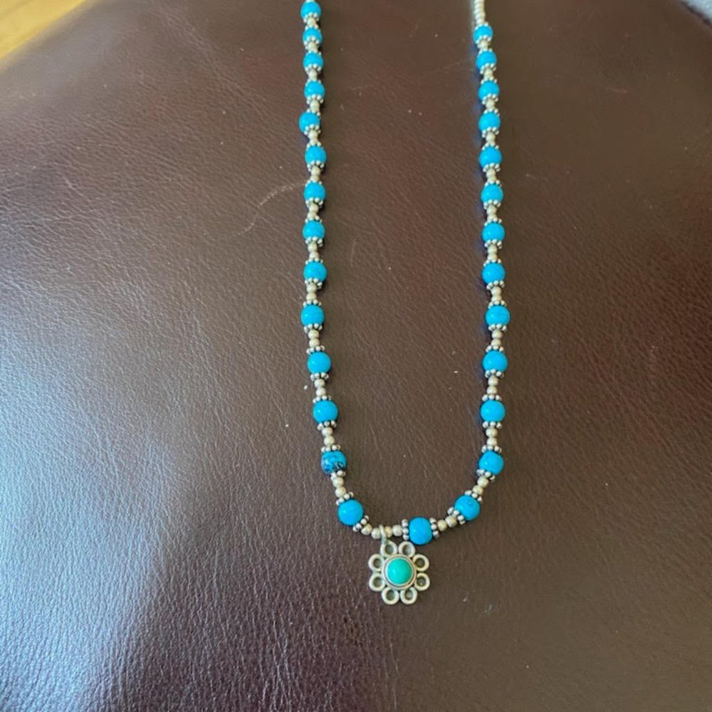 STERLING  SILVER   & TURQUOISE  NECKLACE
